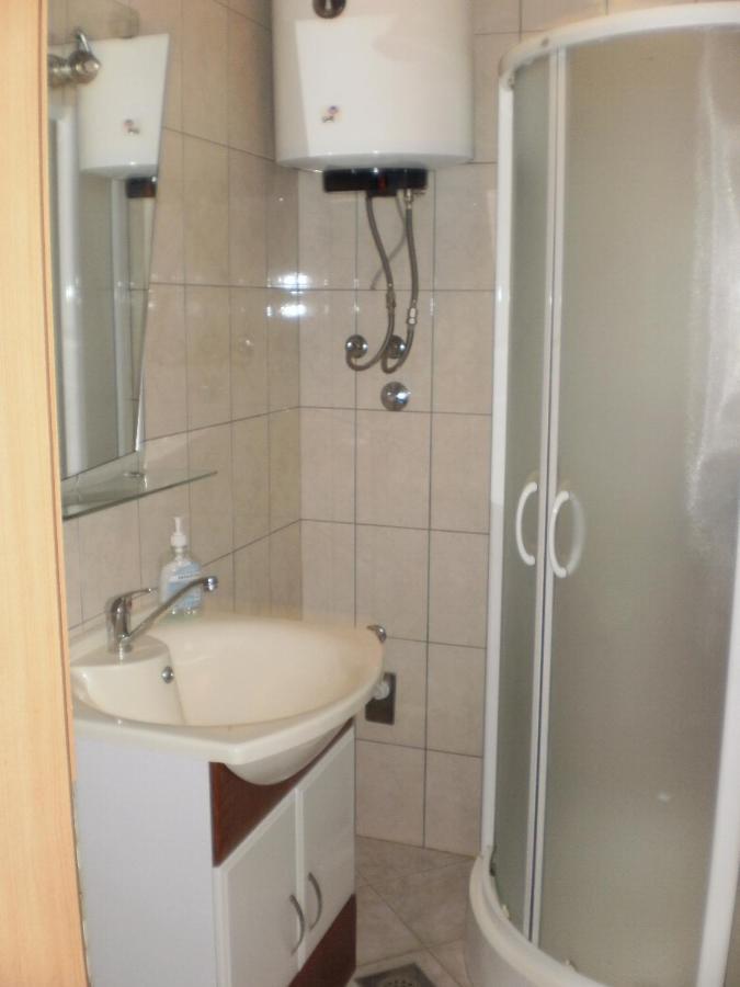 Apartments Prizmic Подстрана Екстериор снимка
