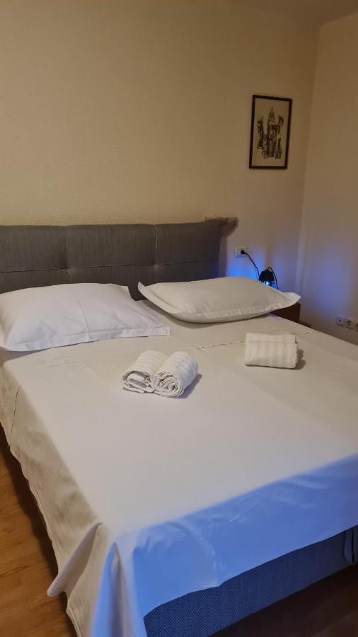 Apartments Prizmic Подстрана Екстериор снимка