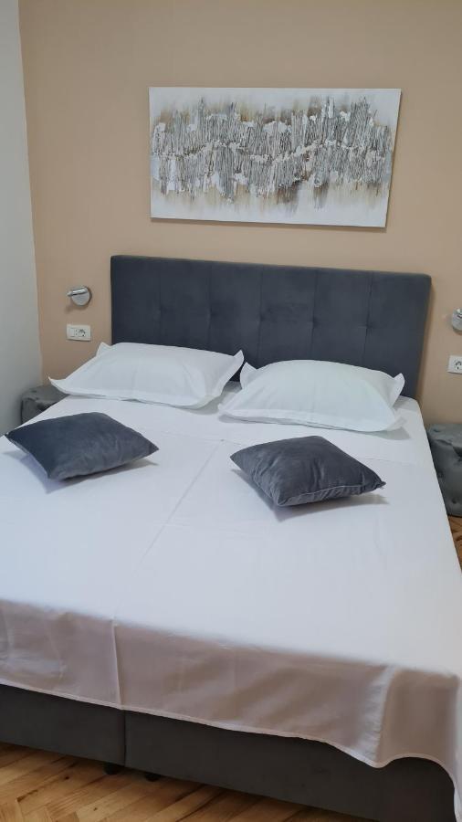 Apartments Prizmic Подстрана Екстериор снимка