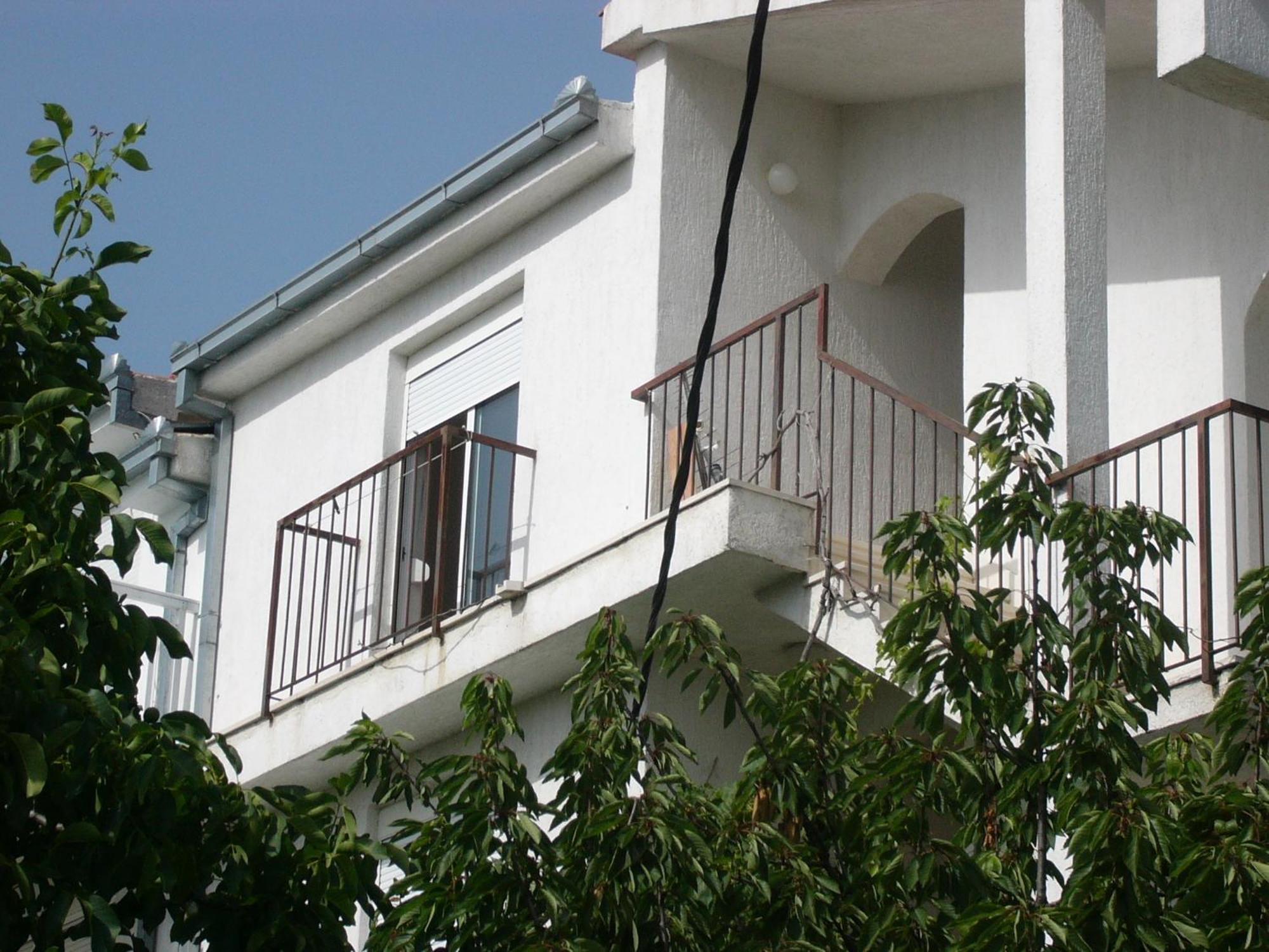 Apartments Prizmic Подстрана Екстериор снимка